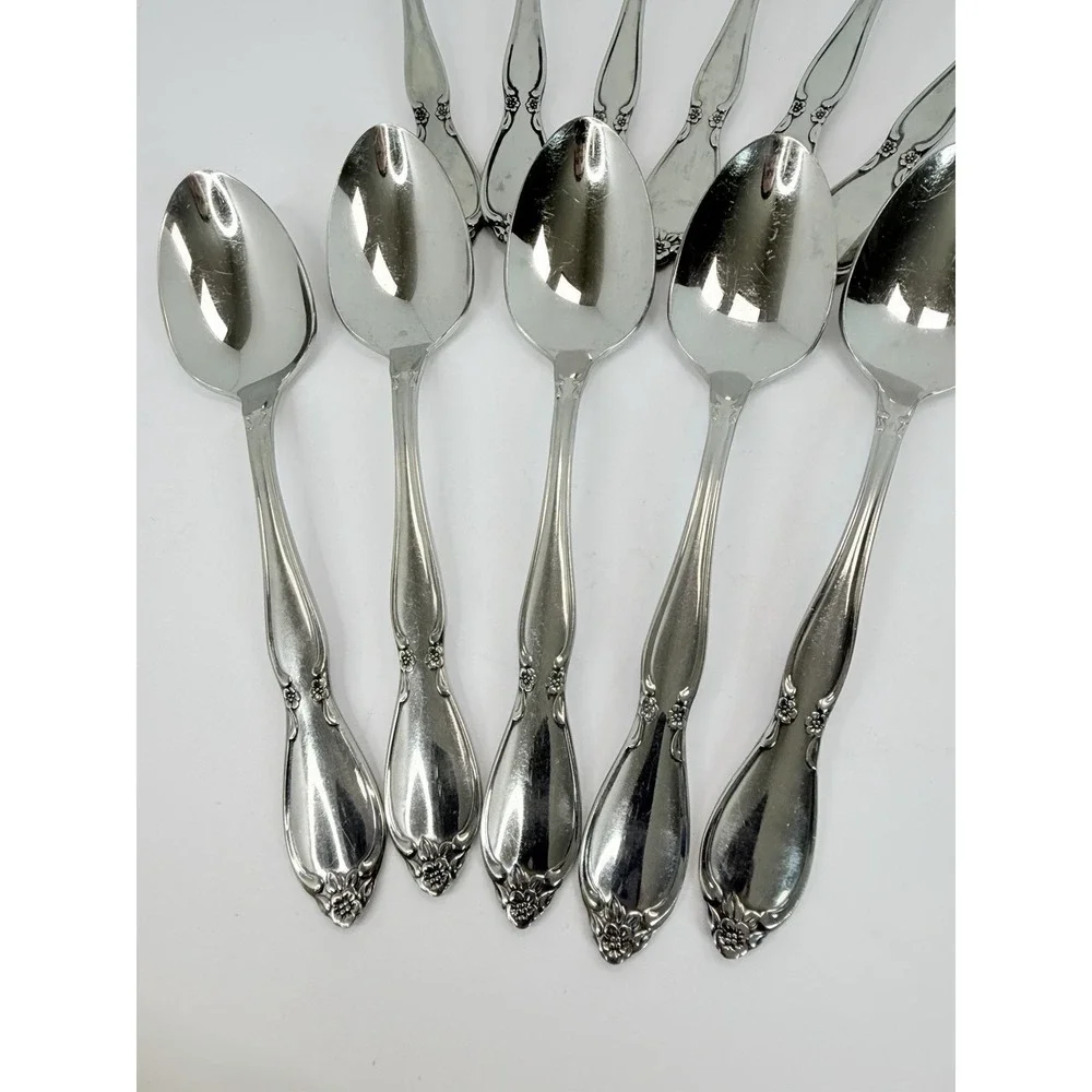 Oneida chateau stainless